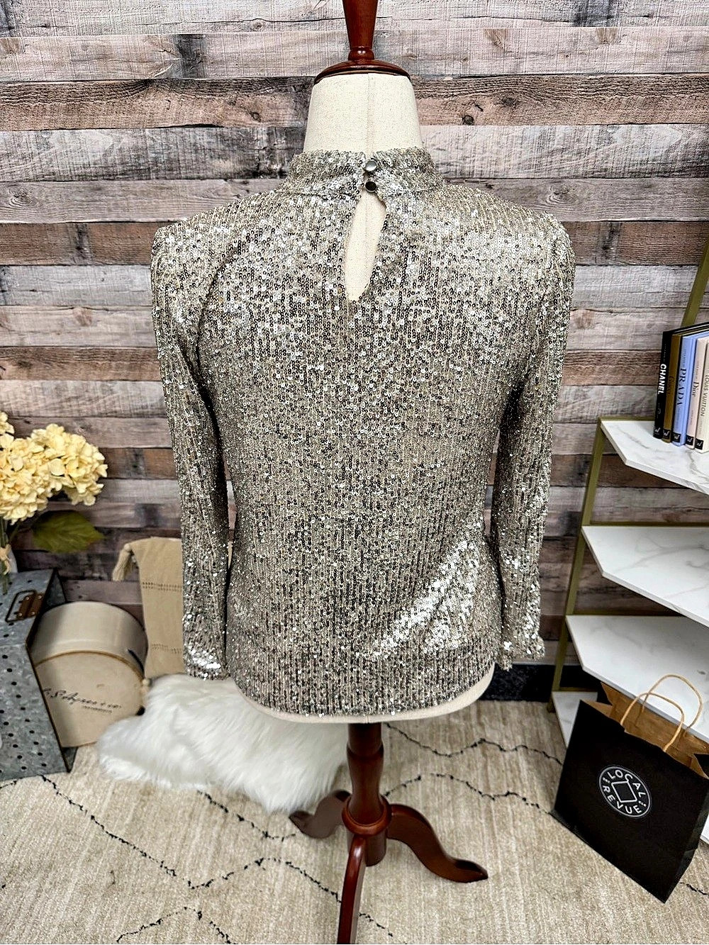 CABLE & GAUGE Gold Sequin Long Sleeve Blouse - Picture 2 of 5